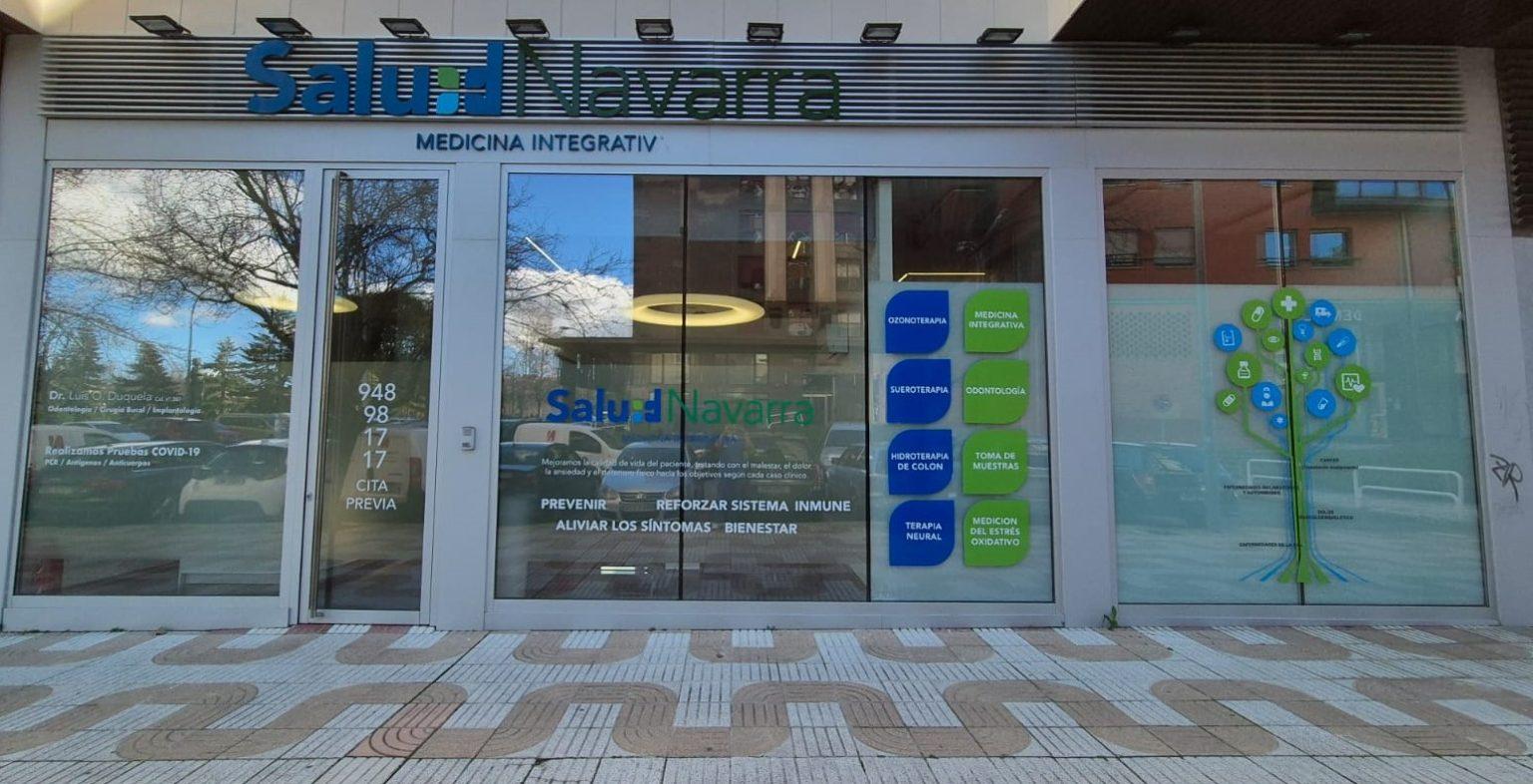 Fachada clinica medicina integrativa en Pamplona