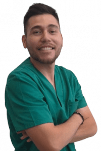 Dr. Andres, especialista en medicina integrativa